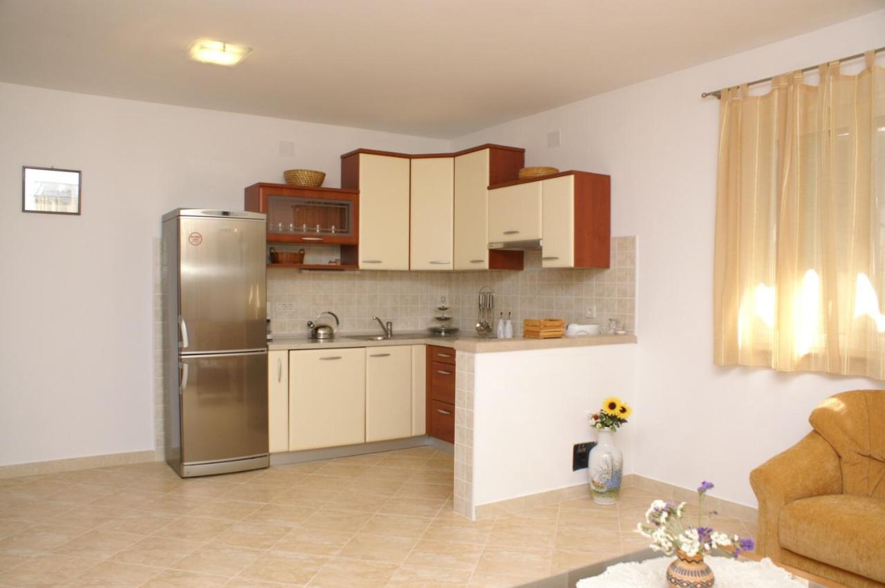 Apartments By The Sea Supetar, Brac - 4274 Exteriör bild
